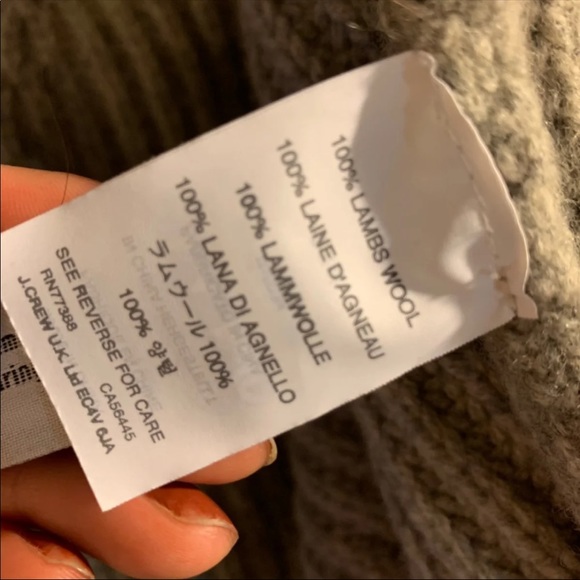 Like New J Crew Grey Lamb Wool Sweater S - Picture 2 of 3